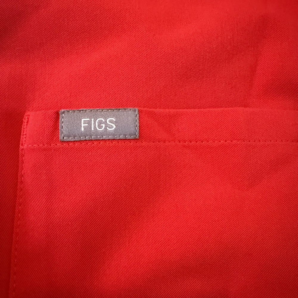 Figs Technical Collection Red Top - Picture 4 of 4